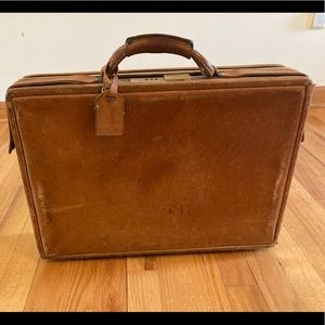 COPY - Vintage Hartmann Briefcase.